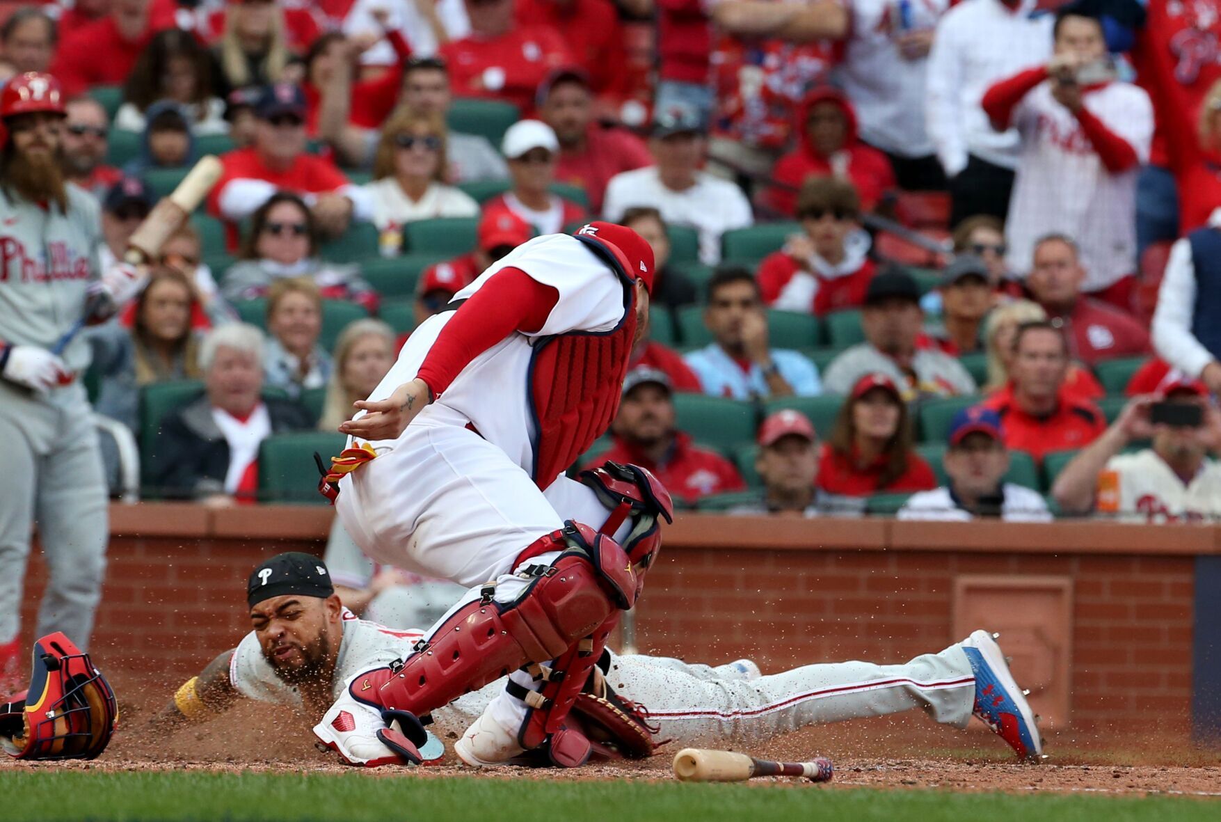 Philadelphia Phillies beat the St. Louis Cardinals 6-3 in game 1 of NL Wild Card